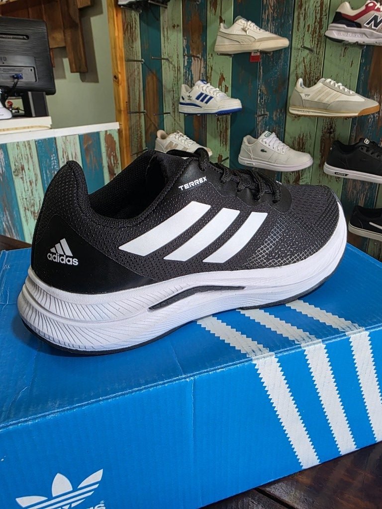 Adidas Terrex Blanco Negras, foto 1