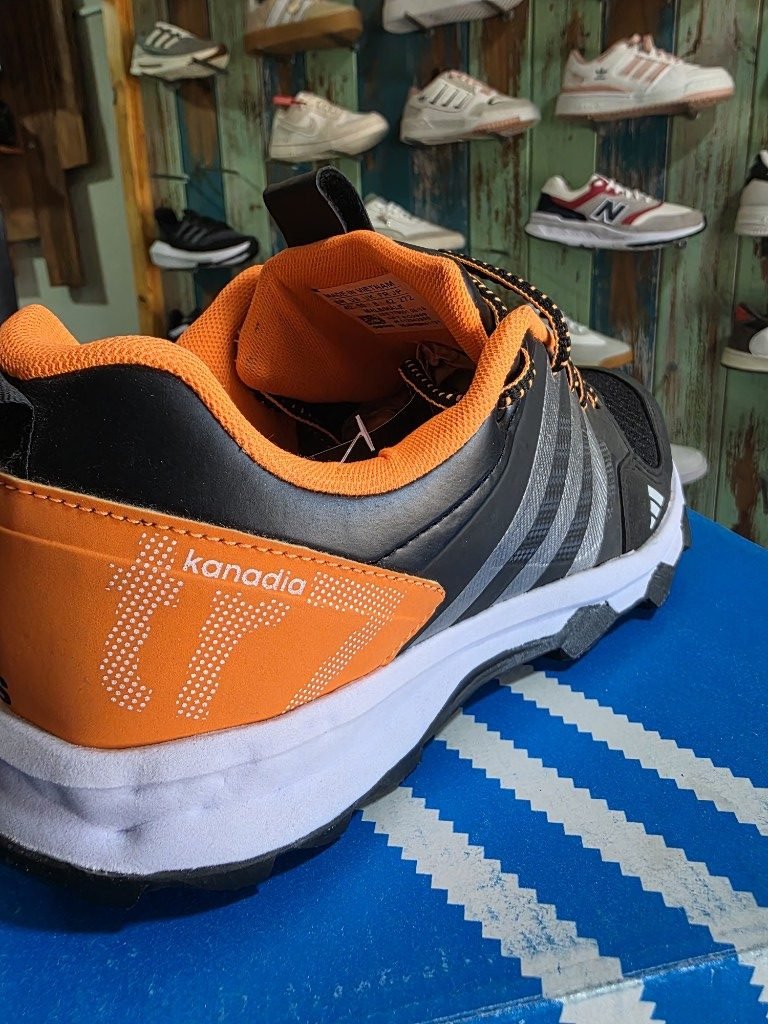 Adidas Terrex Kanadia, foto 2