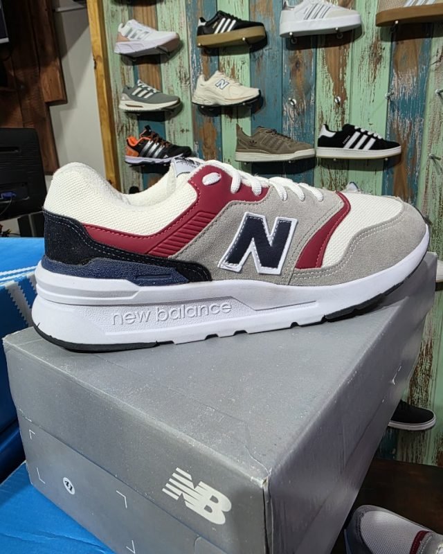 New Balance 997H