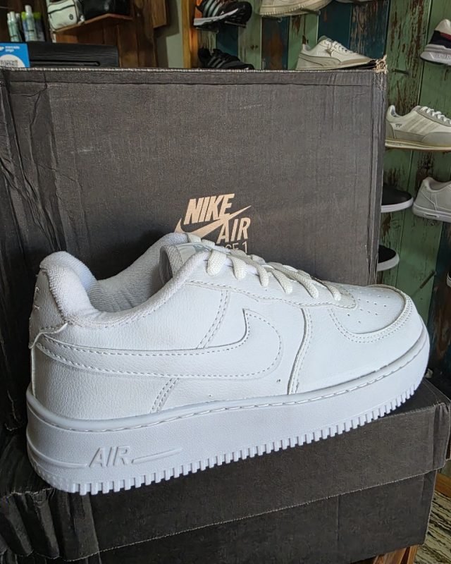 Nike Air Force Blancas