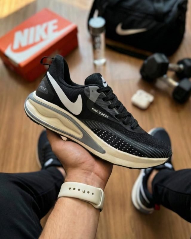 Nike Atlas Zoom Negras Hombre