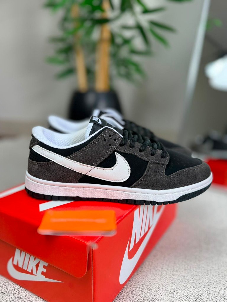 Nike Dunk Negras y Blancas