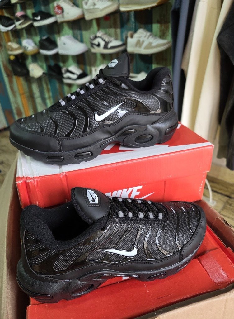 Nike TN Plus Negras, foto 2