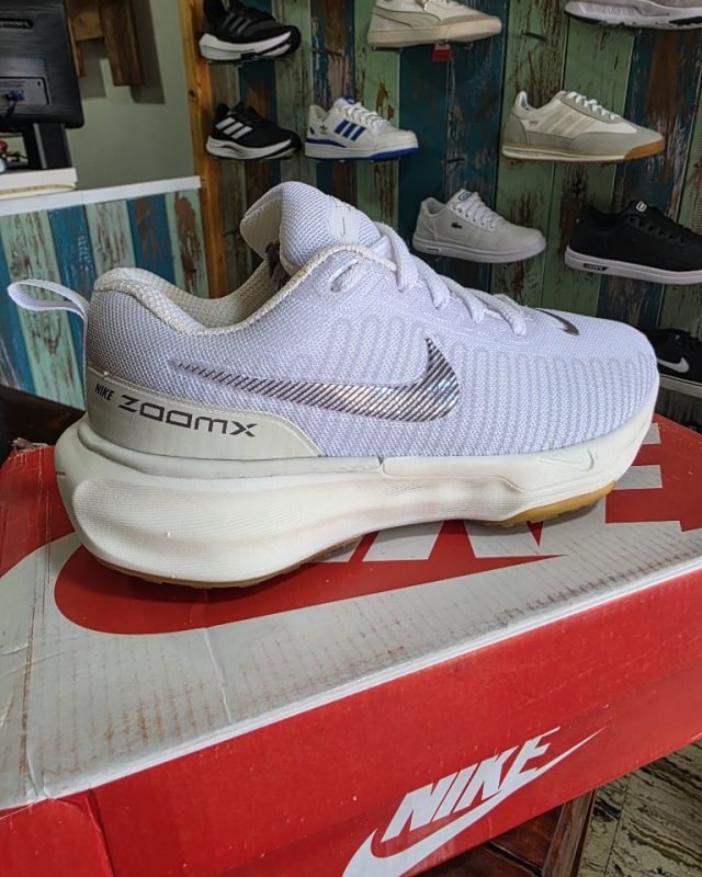 Nike Zoom Invisible Rum